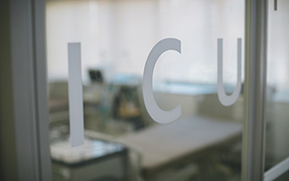 ICU(集中治療室）