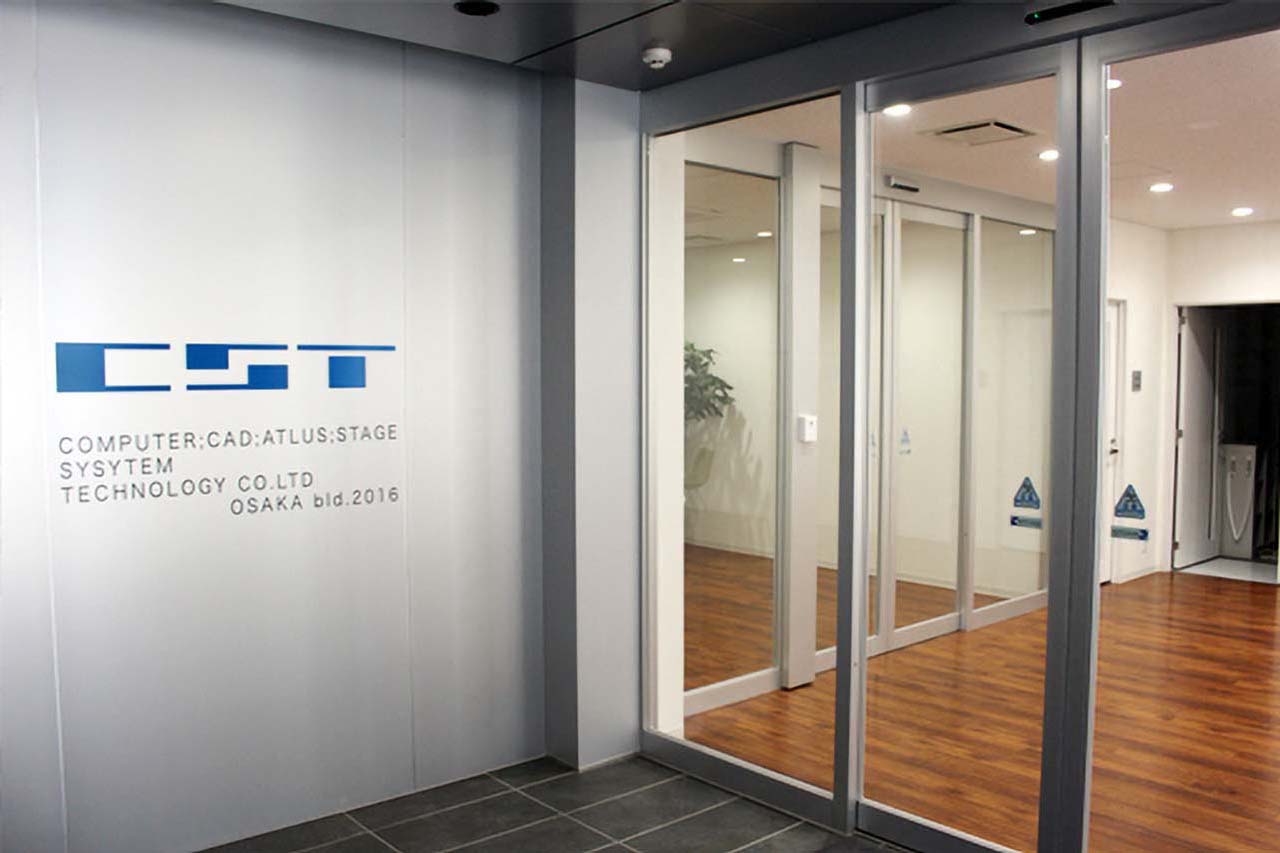 職場環境：CSTのオフィス風景01