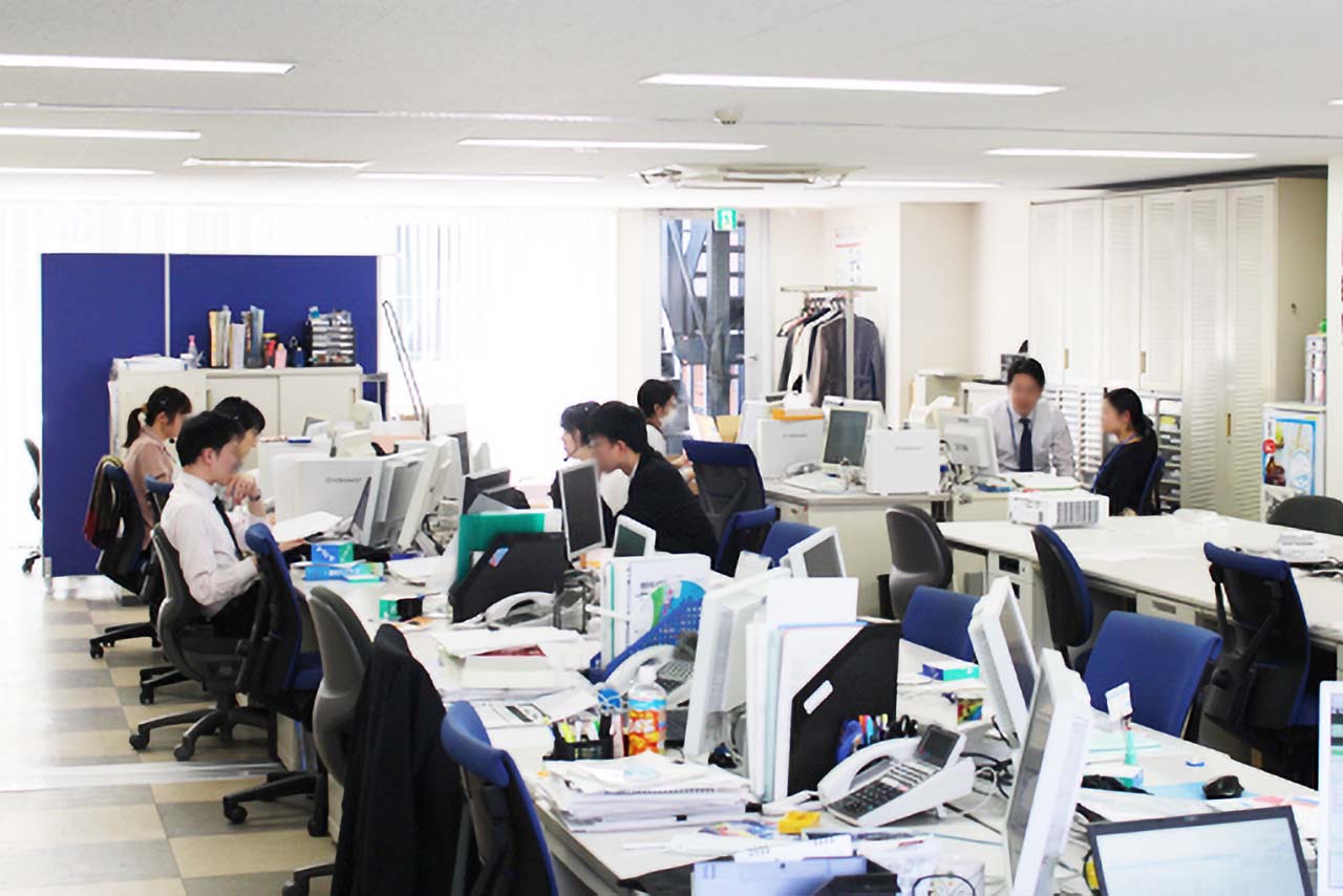 職場環境：CSTのオフィス風景02