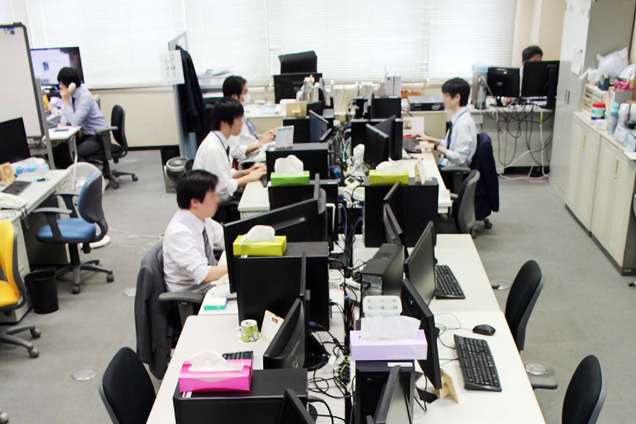 職場環境：CSTのオフィス風景06